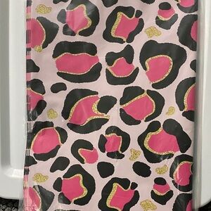 Pink and Black Leopard Print 10x13 Poly mailers